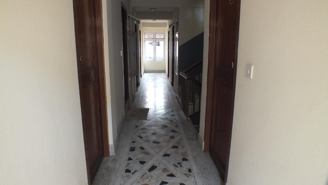 Hotel Dolphin Katmandu Kültér fotó