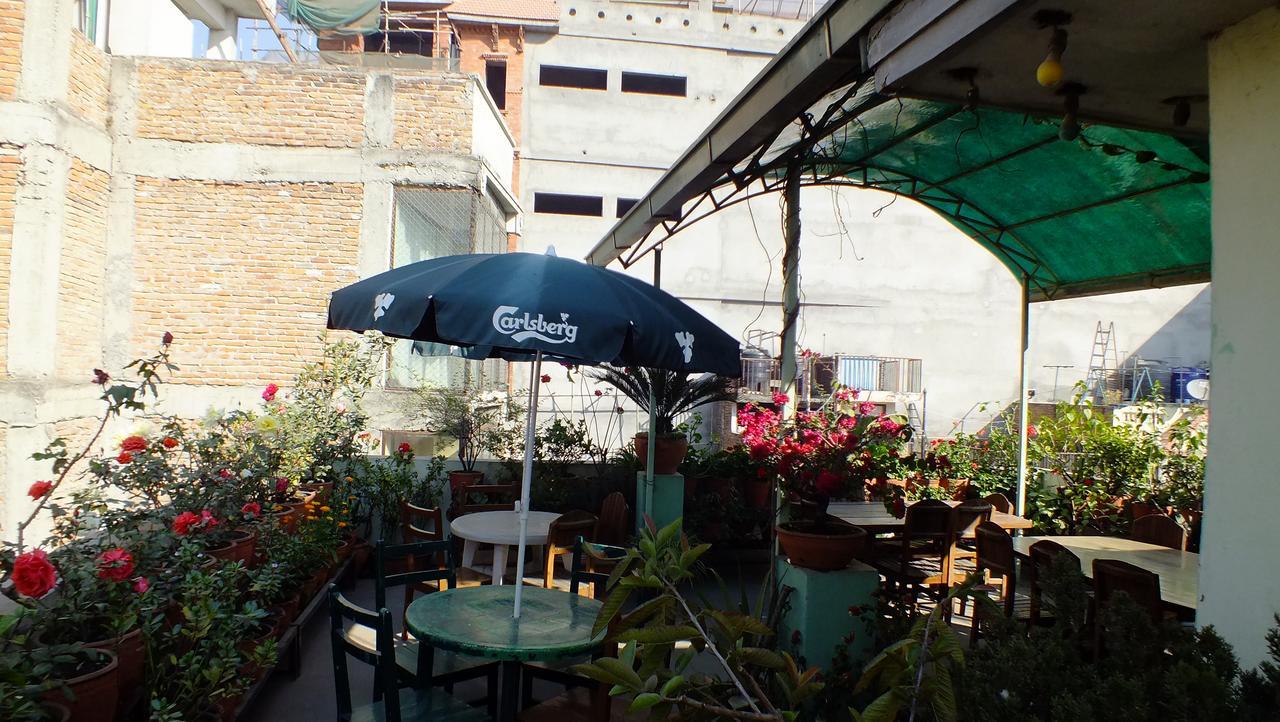 Hotel Dolphin Katmandu Kültér fotó