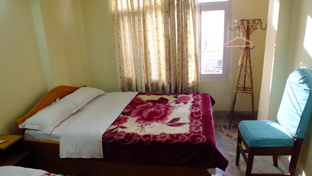 Hotel Dolphin Katmandu Kültér fotó