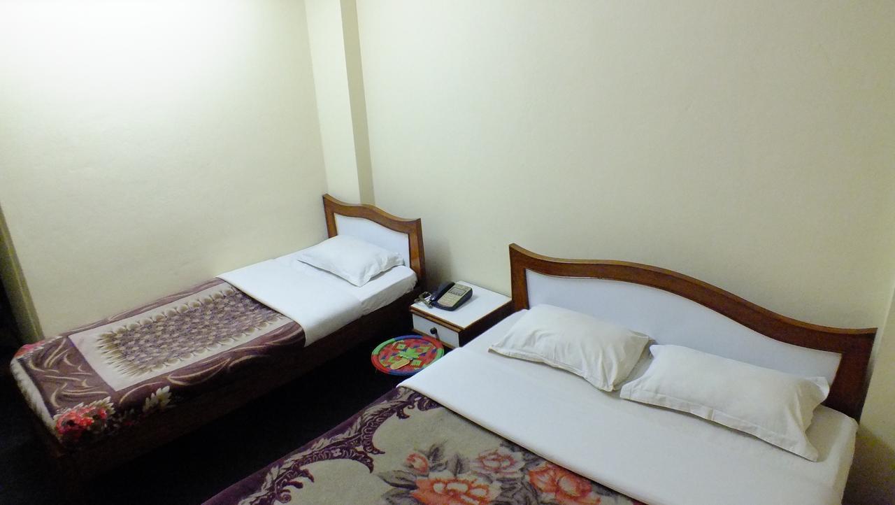 Hotel Dolphin Katmandu Kültér fotó