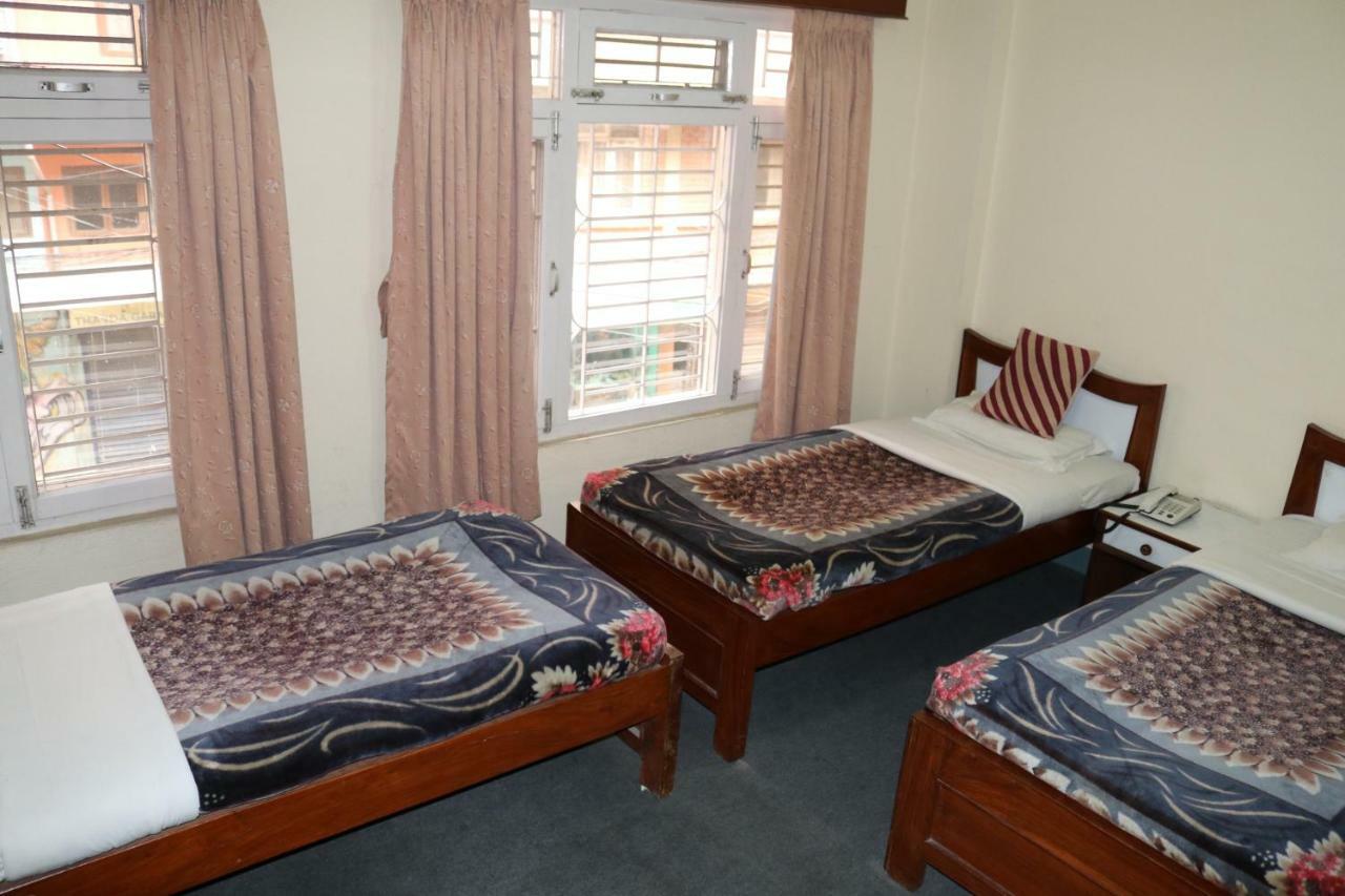 Hotel Dolphin Katmandu Kültér fotó